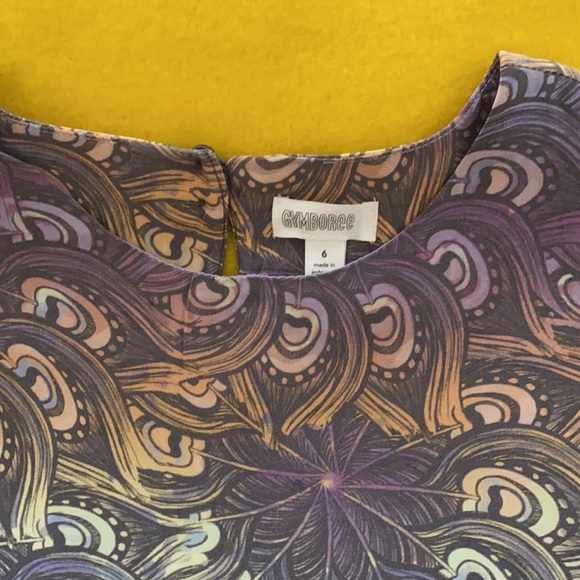 Like New - worn once - Size 6 - Girls colorful dress. - Picture 2 of 6